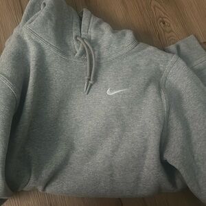 nike hoodie